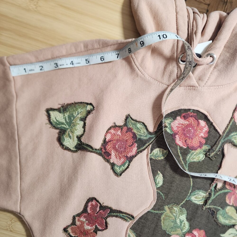 One-of-a-Kind Reworked Cropped Hoodie reworked by me - Picture 8 of 9